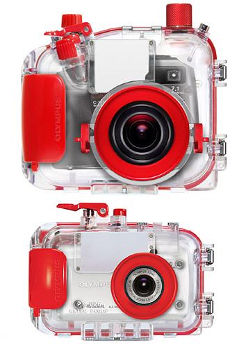 Olympus Stylus 500 and C-7070 Underwater Housings - Press Release-housing.jpg