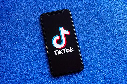 Why does TikTok's upside-down filter turn people's self-esteem upside down?-001-tiktok-app-logo-phone-2021.jpg