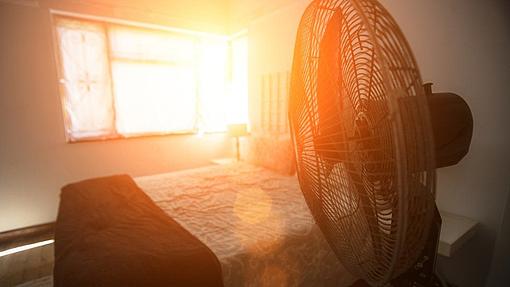 How to keep your house cool in a hot world-_119362562_gettyimages-1014266060.jpg