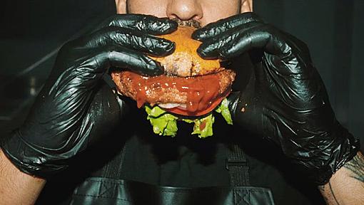 The 'Human Meat' Burger That'll Make You Feel Awkward-oumphplantburger.jpg