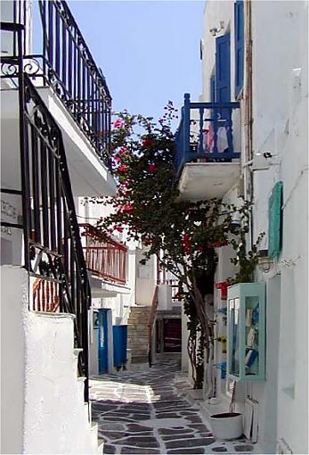 Mykonos Street-001.jpg