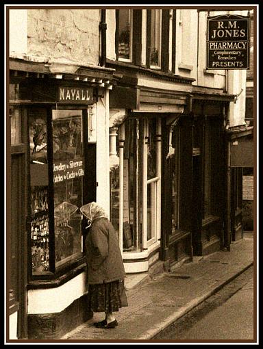 Window Shopper-woman-copy.jpg