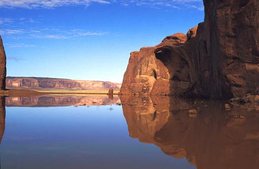 Reflections in Monument Valley-mvreflections2.jpg