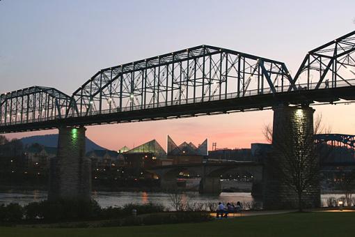 Walnut Street Bridge, Chattanooga, TN-img_1466a-resized.jpg