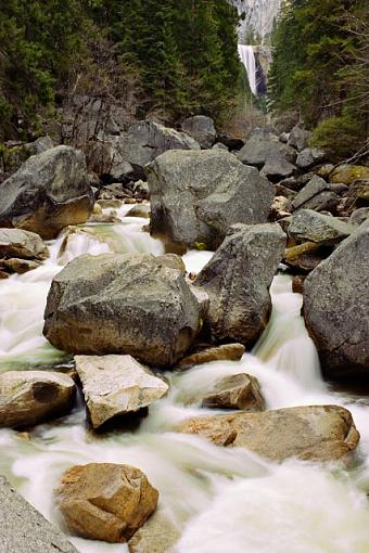 Vernal Falls, Yosemite-img_4662b_web.jpg