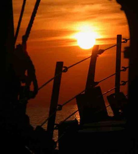 Persian Gulf Sunset-portbreakdoor1email2.jpg