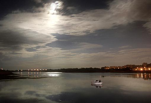 Fishing under the Moonlight-0505-0722xweb.jpg