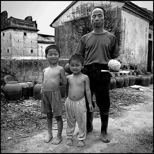 China B&amp;W Portrait-bredafotodeltaf600pix.jpg