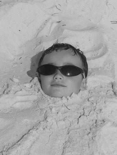 Don't lose your head at the beach...-img_0274.jpg