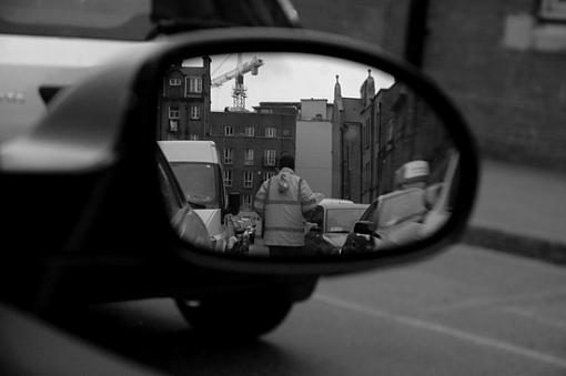 3 B&amp;W Urban/Street photos-man-mirror.jpg