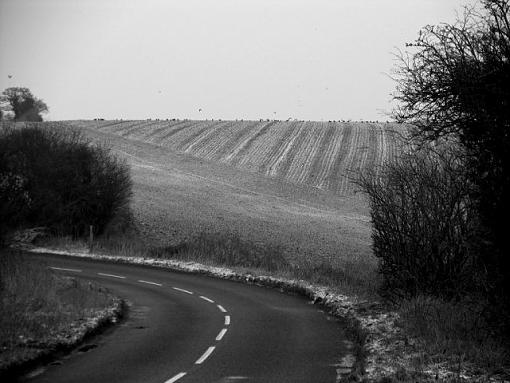 Going round the bend-crw_3700-b-w-640.jpg