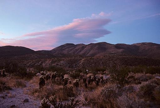 Nearing sunset-desertsunset1_640.jpg