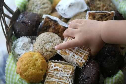 Hand Caught in the Cookie Jar....or Basket-img_2082_w640.jpg