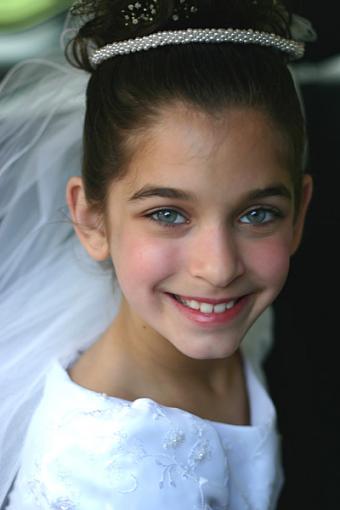 Help with 1st Communion pics.....-firstcomint.jpg