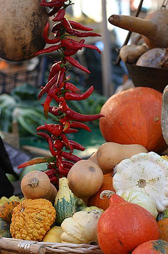 Farmers Market in Rome - Vegetables-img_0499_w400.jpg