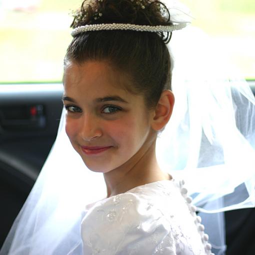 Help with 1st Communion pics.....-firstcomint2.jpg