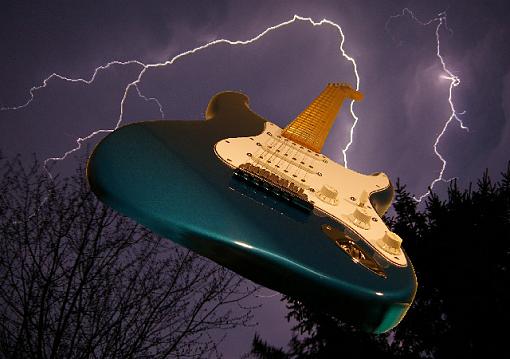 Lightning Strat-lightning-strat.jpg