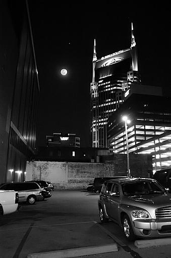 Downtown Nashville at night.-pict0941-2_filtered.jpg