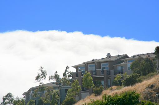 Brisbane-hill-house-clouds-sky-2.jpg