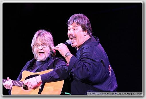 Tony Orlando concert shots-img_3179_640x480.jpg