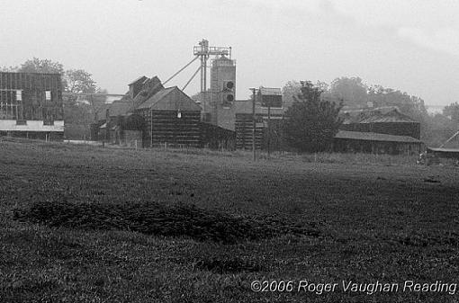 Misty Farmland-_rw_5514-1-640.jpg