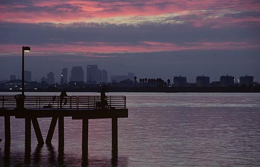 Early morning...-sdpier2_640.jpg