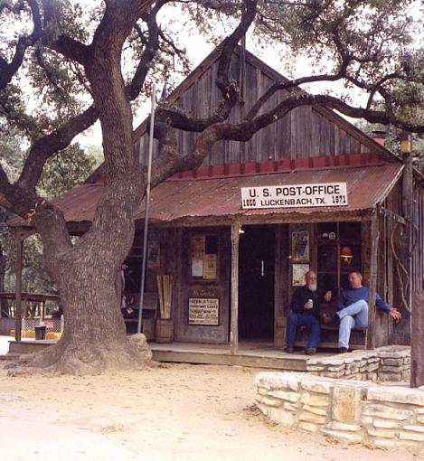 Waylon n Willie-luckenbach-texas-640.jpg