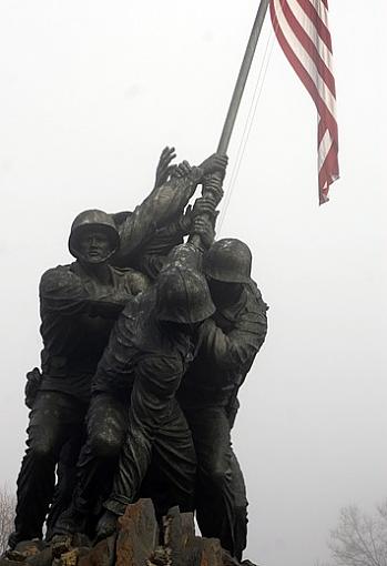 Foggy Morning:Iwo Jima Memorial-iwo1.jpg