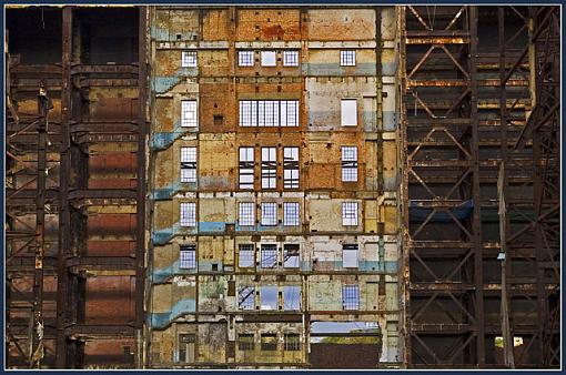 Gable End Wall-battersea2.jpg