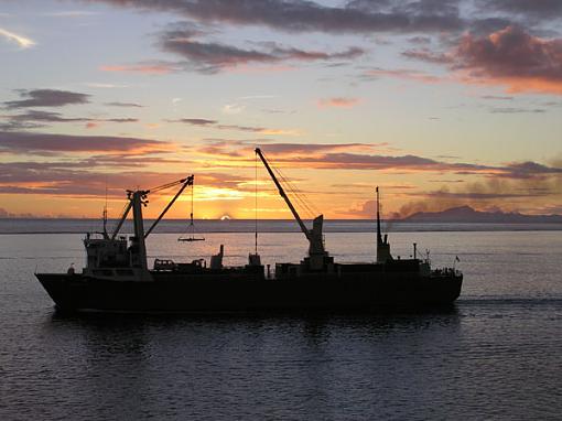 Sunsets - Tahiti-23small_ship_at_sunset.jpg