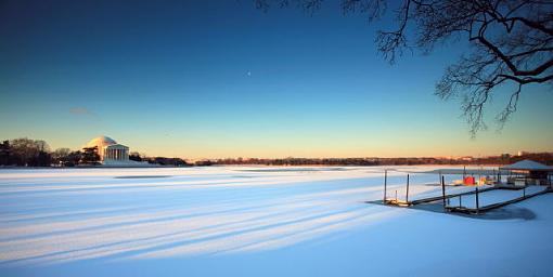 Frozen Tidal Basin-0003.jpg