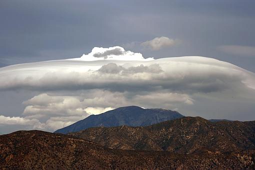 Standing Lenticular Clouds-0751pr.jpg