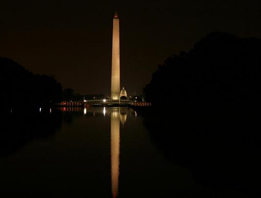 WW2 Memorial Night Views-01.jpg