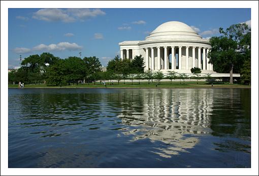 Jefferson Memorial from the water-clicks25589a.jpg