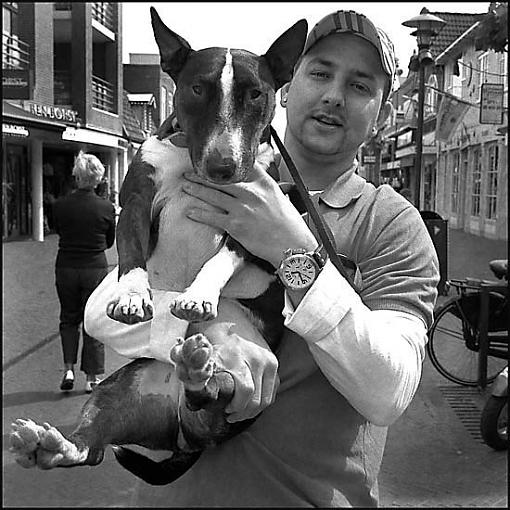 Man and Dog-noordwijk.jpg550zw.jpg