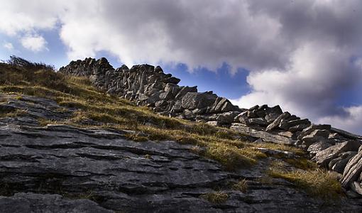 Dry Stone Wall-Burren Co. Clare-69611647_ouiq1htm_stonewall.jpg