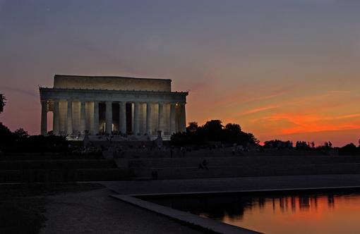 Lincoln at Dusk-lincoln-2.jpg