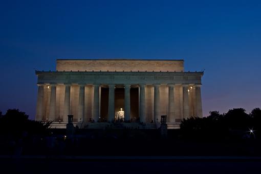 Lincoln at Dusk-lincoln-3.jpg