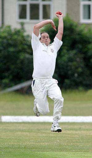 Recent Sports Photos - feedback appreciated-old_parks_vs_billericay_2.jpg