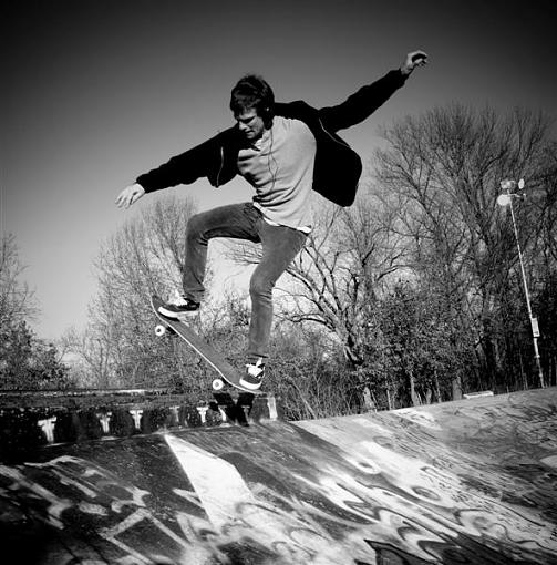 skaters in B&amp;W-bwskater-0192-medium-.jpg