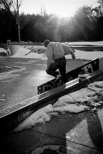 skaters in B&amp;W-bwskater-0258-medium-.jpg