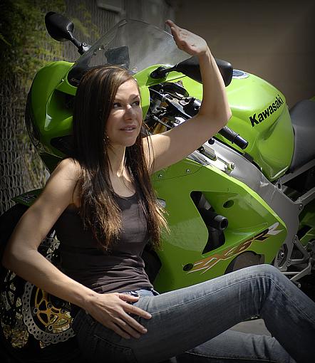 Woman and Bike II-_dsc5069_px800.jpg