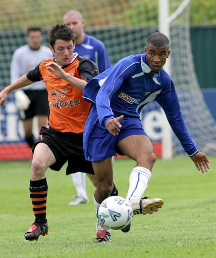 Thirsty work?-redbridge_vs_ipswich_3.jpg