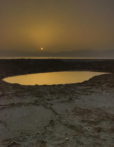 sunrise over the dead sea-d80-2-18-19-20-hdr.jpg