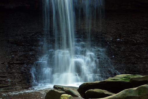 Stormy waterfall-dsc_0113.jpg