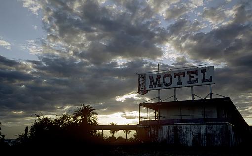 The Motel-saltonseadeadnorthmotel2008_1_px800.jpg