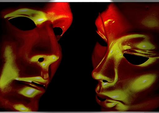 Masked Adoration-macro0104-1103xweb.jpg
