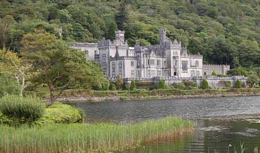 Kylemore Castle-castle01_edited-1.jpg