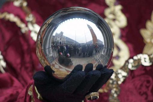 Venice Carneval 2009 - Reflections-c41corrsmall.jpg