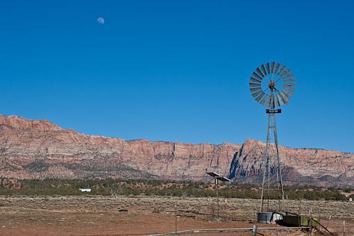 Windpump-_v9w2380.jpg